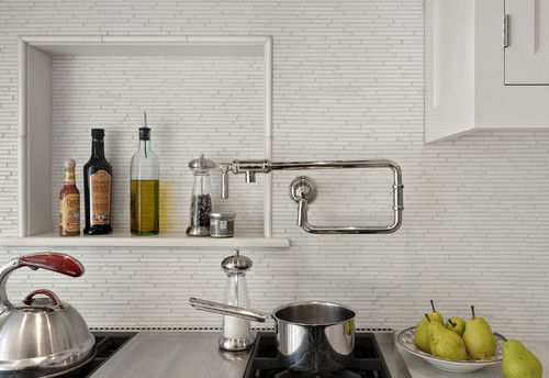 http://indesigns.com.au/blog/put-your-backsplash-into-it/